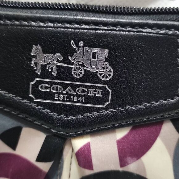 COACH Ashley Scarf Print Wristlet - Picture 2 of 9